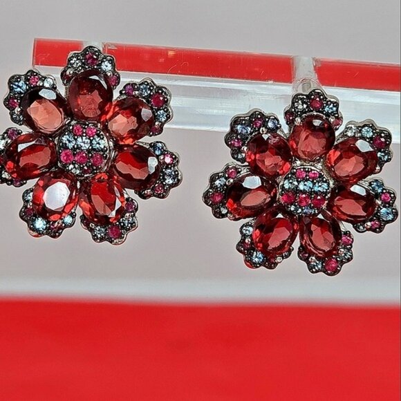 925 Sterling Silver flower Earrings with Natural Garnet, Sapphire, Ruby Gemstone - Picture 3 of 9